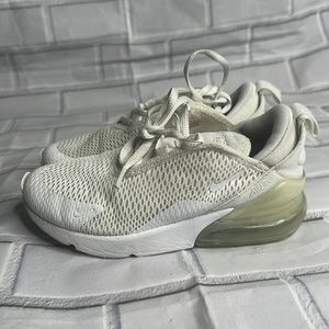 Nike Air Max 270
Little Kids' Shoe